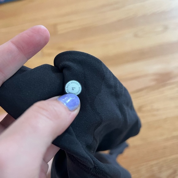 Lululemon Align Reversible Bra Light Support Size 4 - Picture 11 of 11